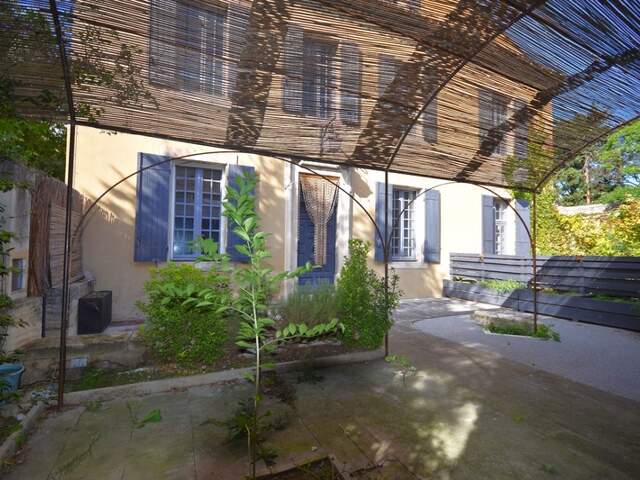 Maison à vendre 7 pièces CARPENTRAS (84) — photo du bien