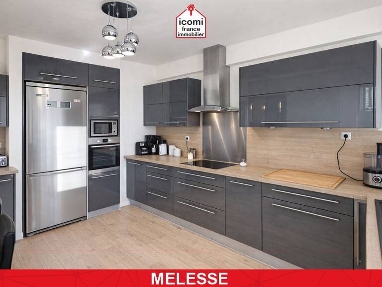 ILLE-ET-VILAINE - Melesse (35520) - A VENDRE - MAISON CONTEMPORAINE T6 DE 200MC AVEC 4/5 CHAMBRES ET ESPACE DE VIE EN REZ DE JARDIN - RARE - COUP DE COEUR - IDEAL FAMILLE — photo 1