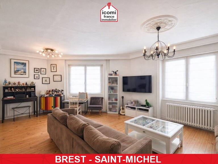 FINISTERE - Brest (29200) - A VENDRE - MAISON DE CHARME DES ANNEES 30 DE 150 M² AVEC JARDIN CLOS ET GARAGE - 4 CHAMBRES - RENOVATION DE 2019  - VUE MER - RARE — photo 1