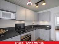 FINISTERE - Brest (29200) - A VENDRE - MAISON DE CHARME DES ANNEES 30 DE 150 M² AVEC JARDIN CLOS ET GARAGE - 4 CHAMBRES - RENOVATION DE 2019  - VUE MER - RARE — photo 3