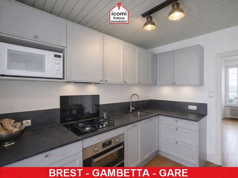 FINISTERE - Brest (29200) - A VENDRE - MAISON DE CHARME DES ANNEES 30 DE 150 M² AVEC JARDIN CLOS ET GARAGE - 4 CHAMBRES - RENOVATION DE 2019  - VUE MER - RARE — photo 1