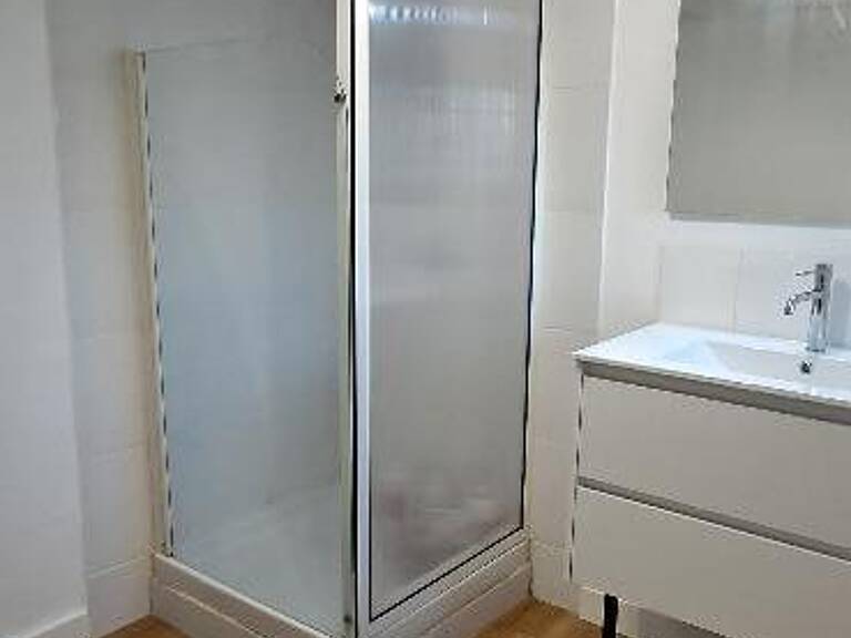 T2 — photo 1