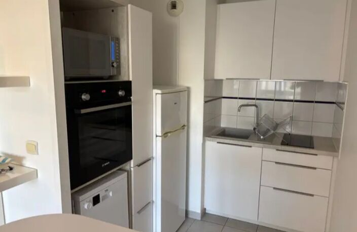 T2 — photo 2