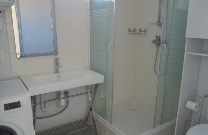 T2 — photo 3