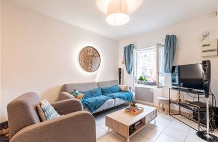 Appartement Marennes MEUBLÉ 1 pièce(s) 39 m2 — photo 2