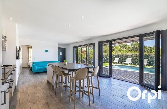 Villa avec piscine - 4 chambres — photo 2