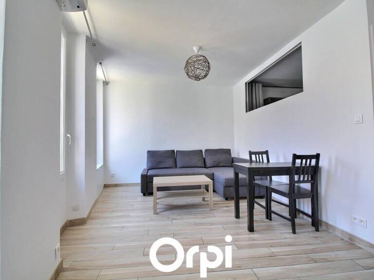 Appartement À Louer — photo 1