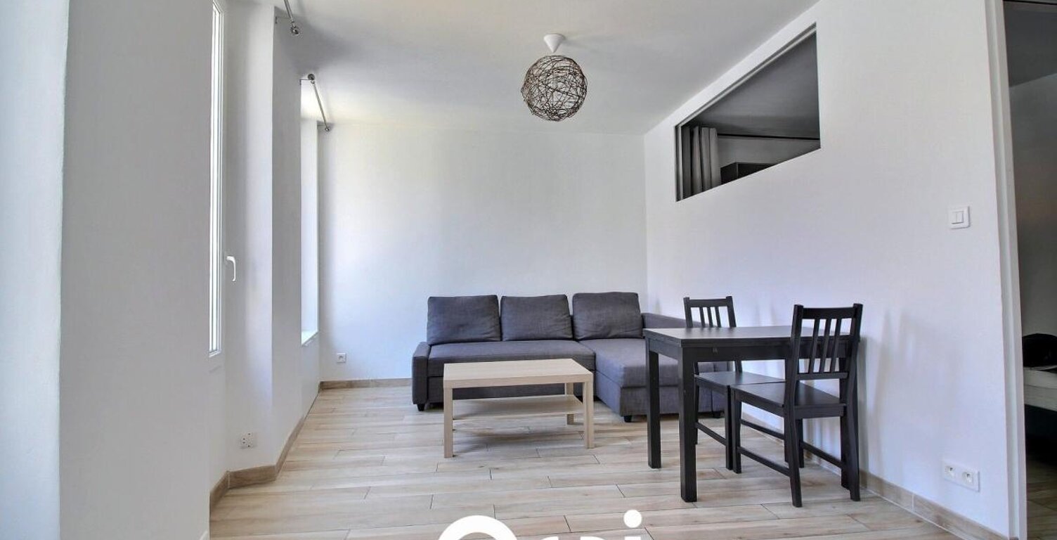 Appartement À Louer — photo 1