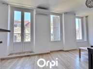 Appartement À Louer — photo 3