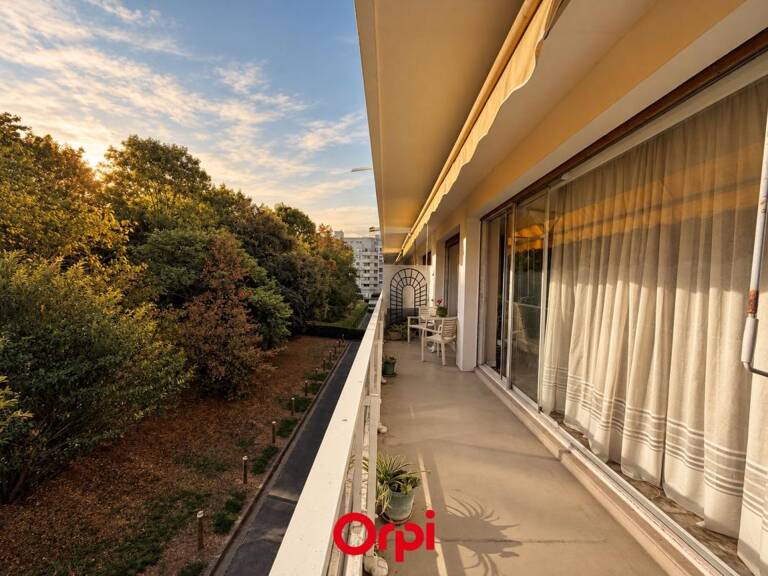 EXCLUSIVITÉ ORPI – Spacieux appartement 4 pièces avec balcons, ascenseur et vue dégagée — photo 1