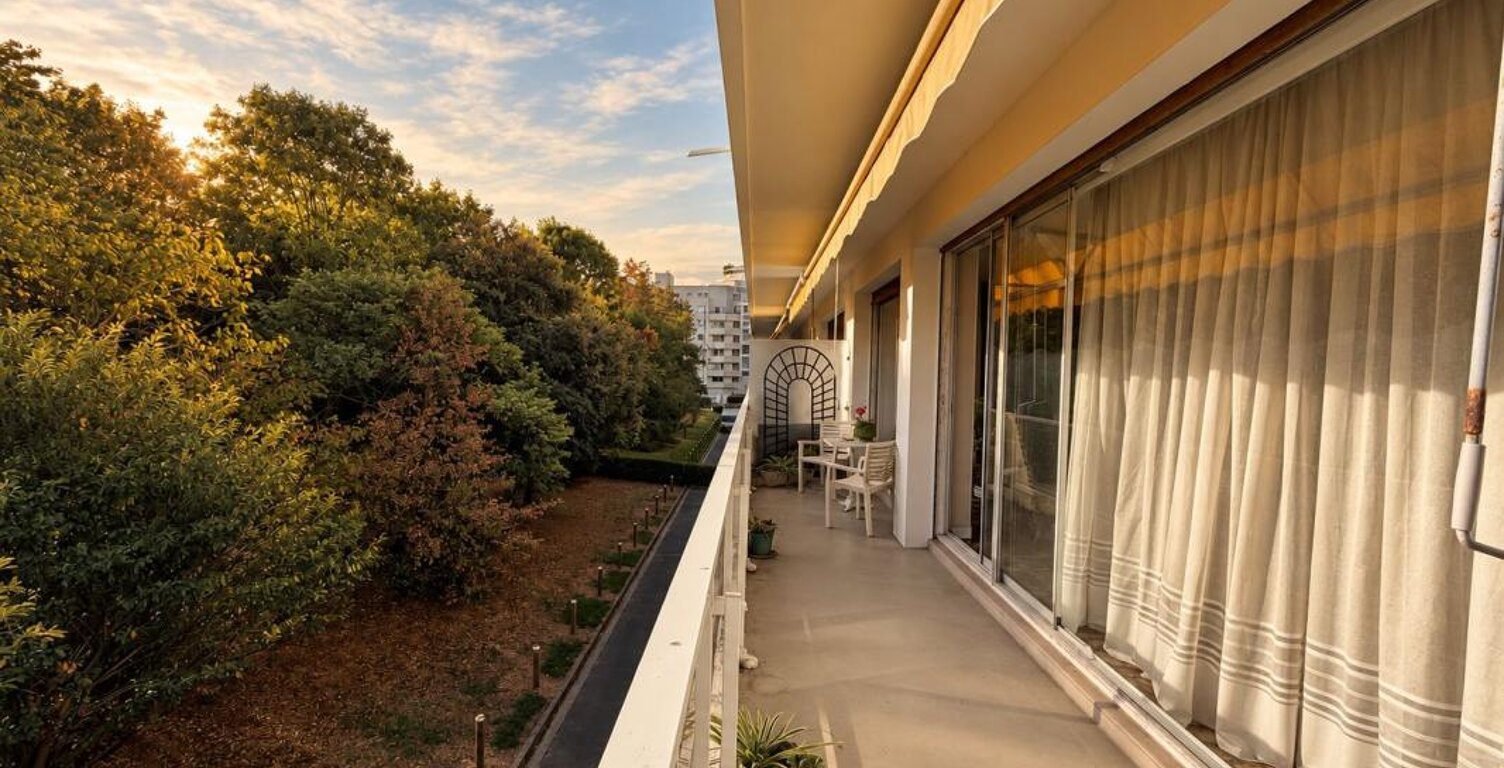 EXCLUSIVITÉ ORPI – Spacieux appartement 4 pièces avec balcons, ascenseur et vue dégagée — photo 1