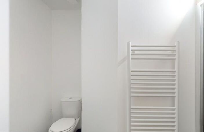 Appartement À Louer proche IUT — photo 3
