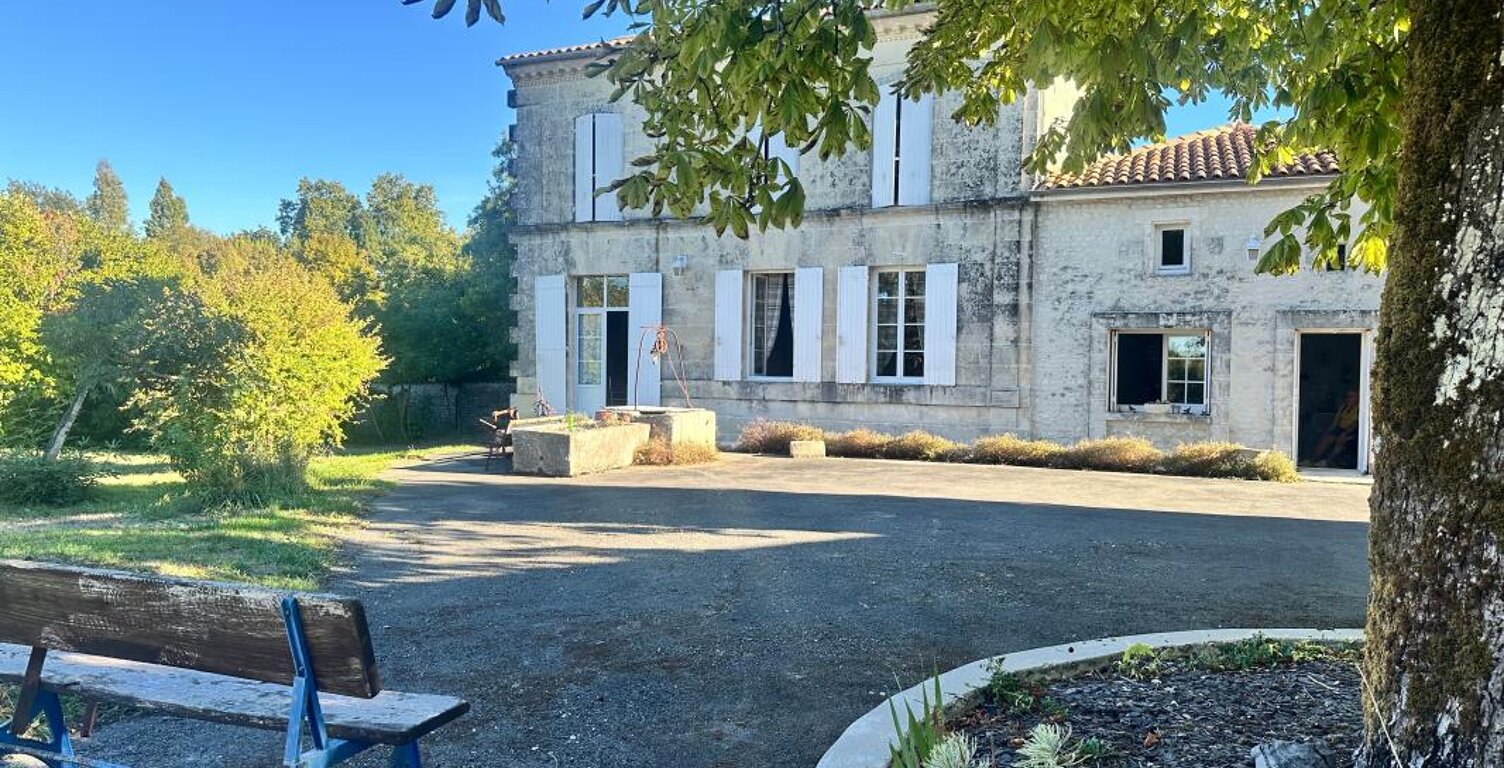 À VENDRE – Élégante Maison de Maître de 185 m² avec maison indépendante louée — photo 1