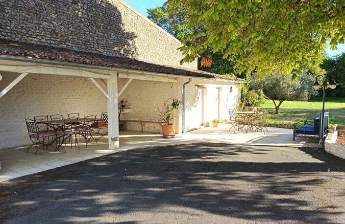 À VENDRE – Élégante Maison de Maître de 185 m² avec maison indépendante louée — photo 3