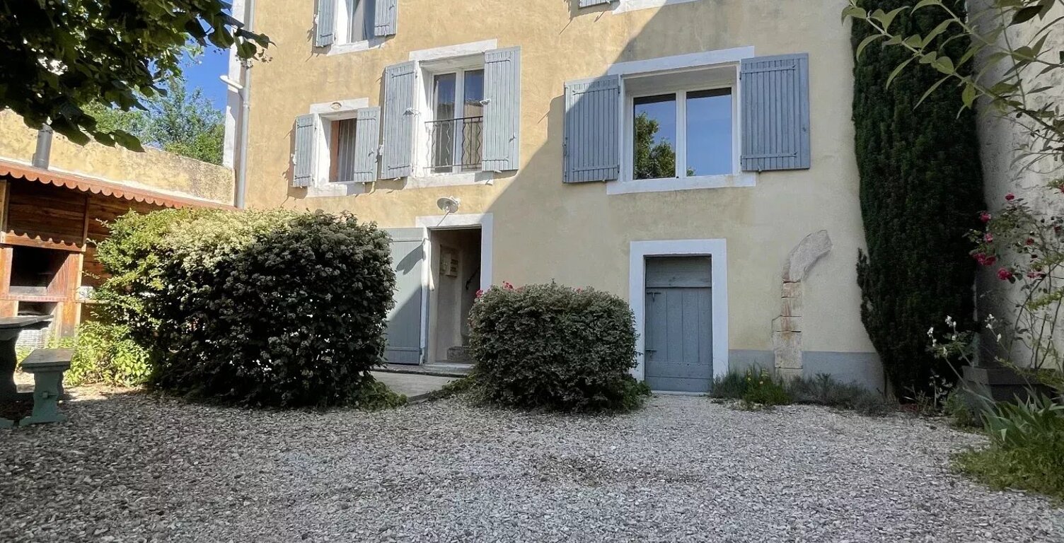 A VENDRE - Charmante maison de village en viager - à ST CHRISTOL — photo 1