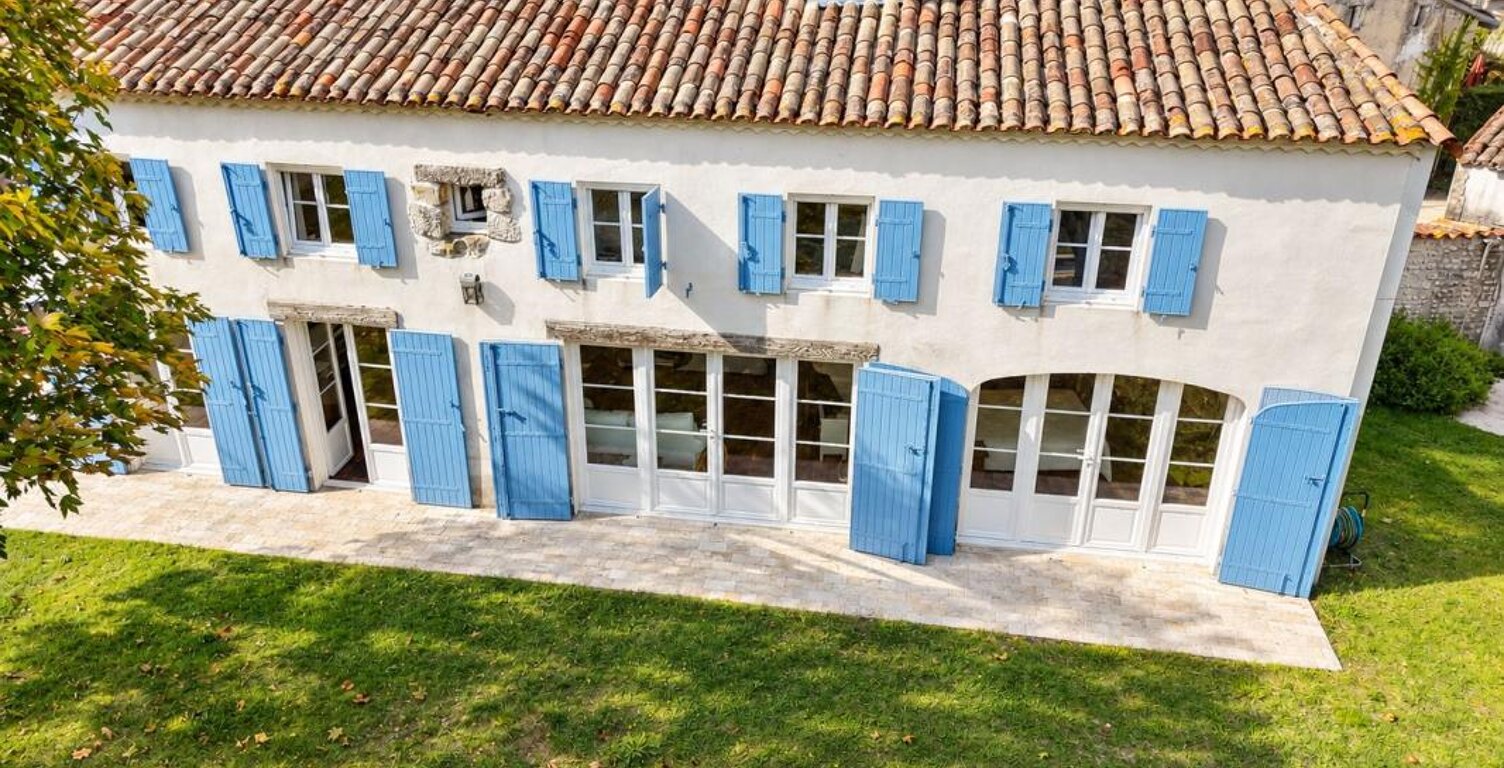 Maison À Vendre ARCES SUR GIRONDE 6 pièces avec Piscine — photo 1