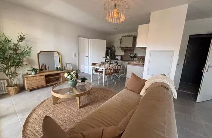 SARRIANS - APPARTEMENT T2 NEUF NON MEUBLE — photo 4