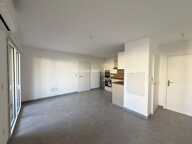 SARRIANS - APPARTEMENT T2 NEUF NON MEUBLE — photo 2