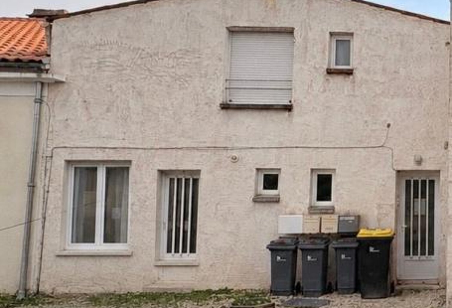 Immeuble de rapport BOURCEFRANC-LE-CHAPUS — photo 1