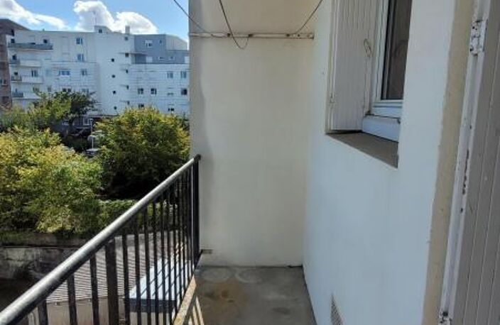Appartement À Vendre — photo 2