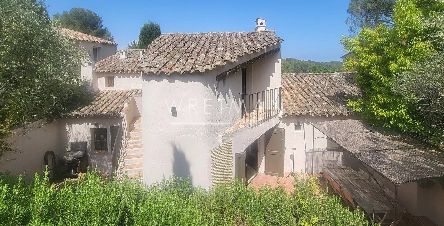 Villa dans un domaine prestigieux près du village de Valbonne — photo 1
