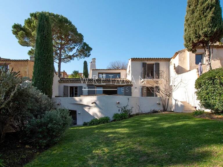 Villa dans un domaine prestigieux près du village de Valbonne — photo 1