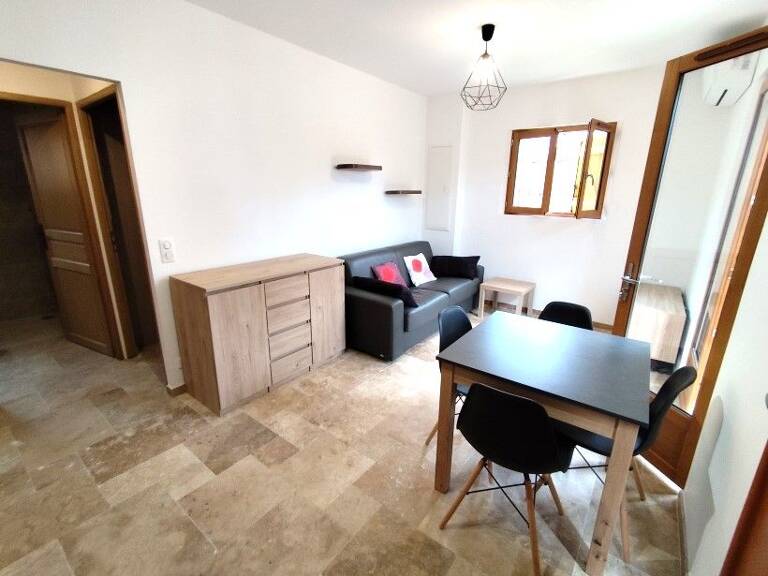 Appartement de 32m2 à louer sur Tourrettes — photo 1