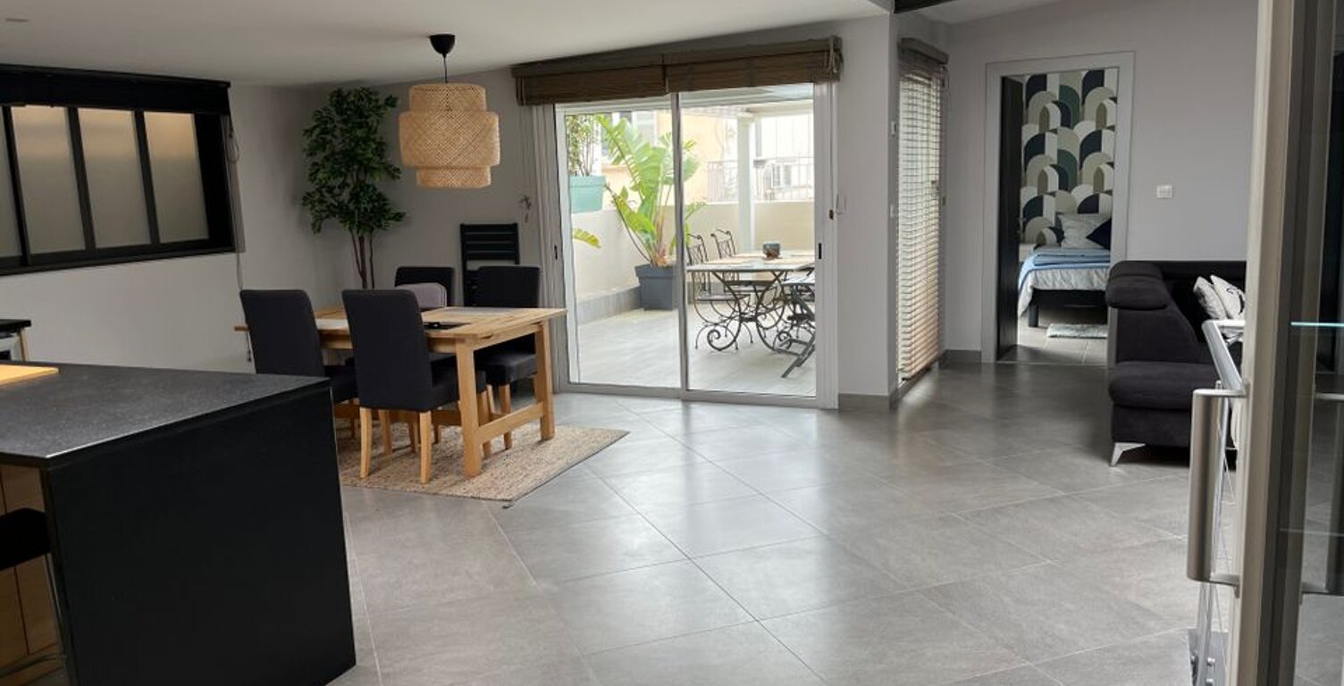 Appartement de 120m2 à louer sur Hyères — photo 1