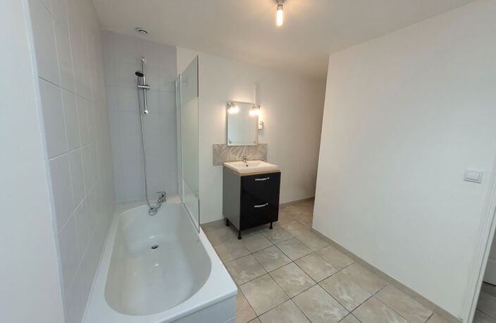 Maison de 54m2 à louer sur Thiant — photo 4