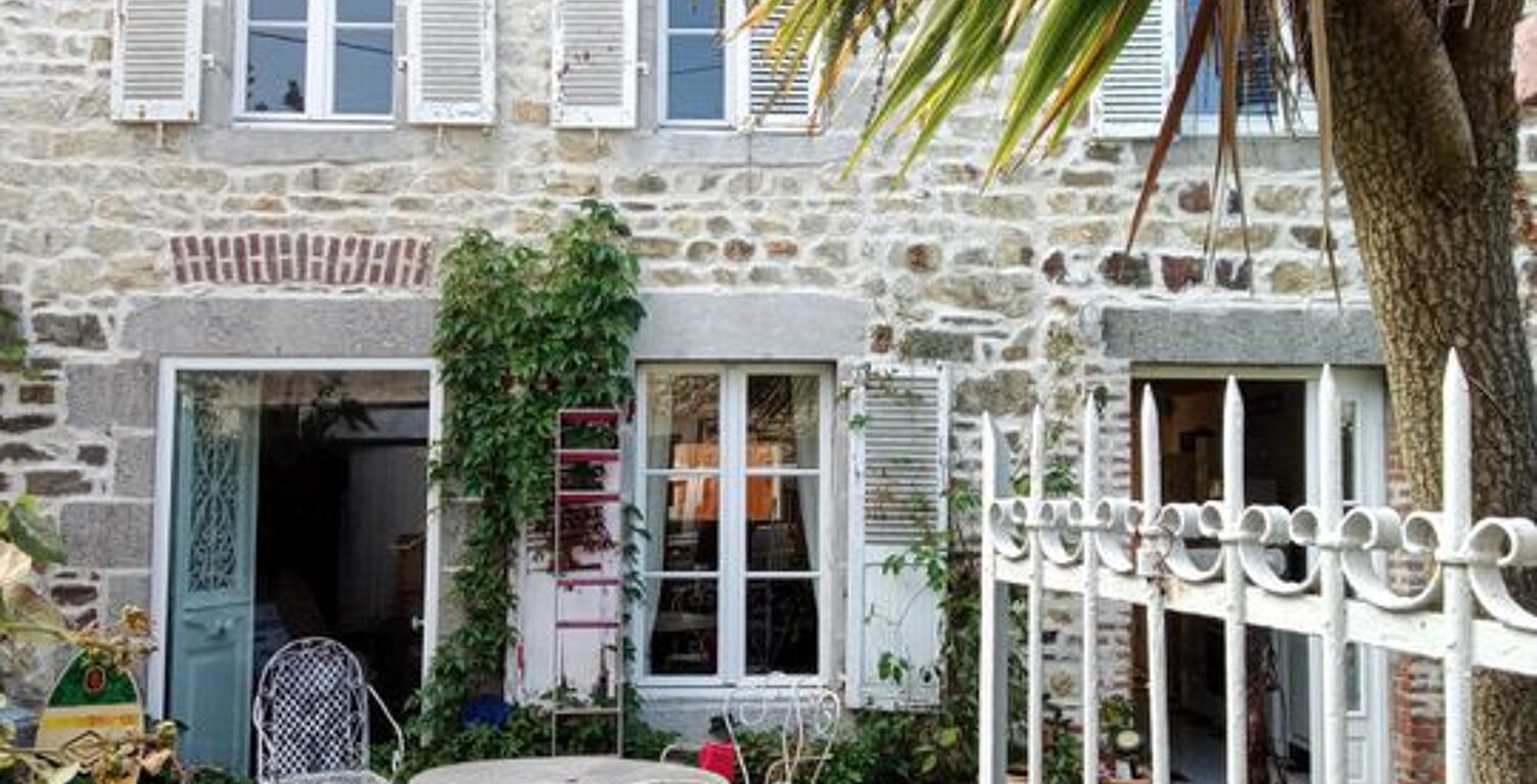 Maison de 130m2 à louer sur Donville-les-Bains — photo 1