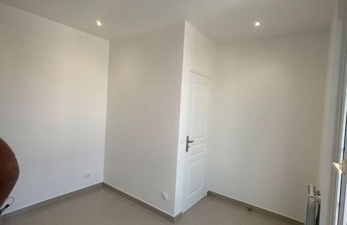 Appartement de 26m2 à louer sur Villeneuve-le-Roi — photo 2