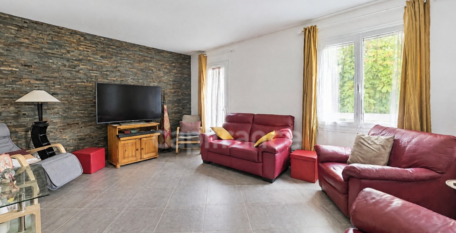 Maison cosy avec jardin, 3 chambres, bureau, garage et cave — photo 1