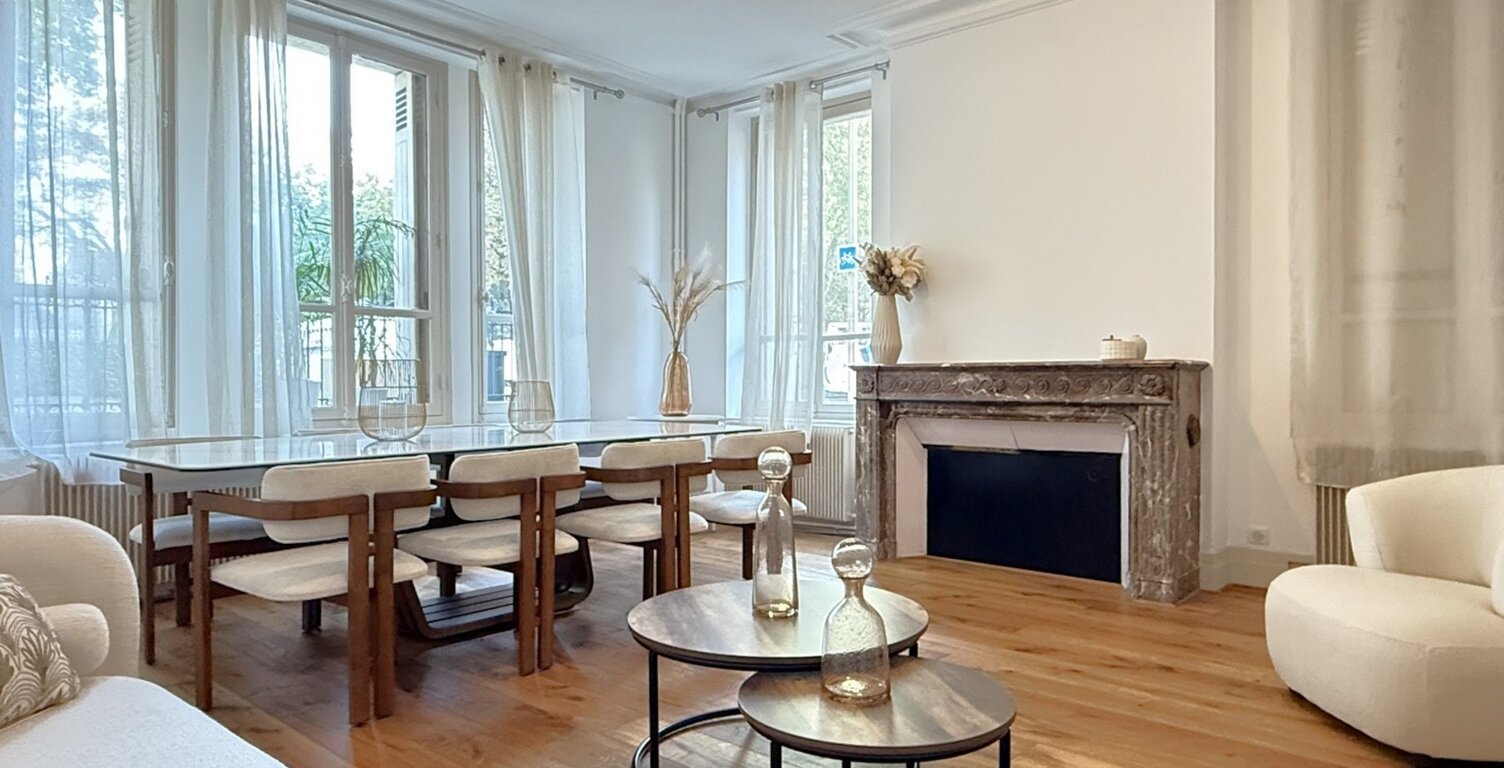 Orléans, Maison bourgeoise à vendre, 235 m², hyper centre, prestations exceptionnelles — photo 1