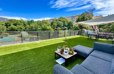 MARSEILLE 10EME, T4/5 de 100m2 avec Terrasse de 86m2, Double BOX Fermé et Place de Parking Privative — photo du bien