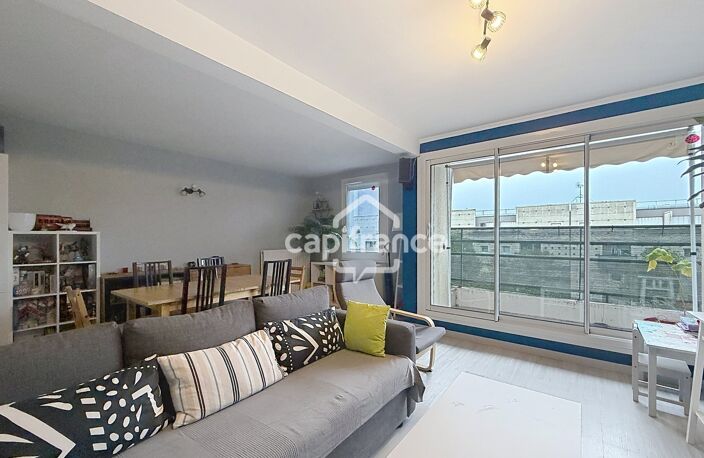LOGNES - DERNIER ETAGE APPARTEMENT 4 PIÈCES AVEC BALCON, BOX,CAVE ET SANS TRAVAUX — photo 3