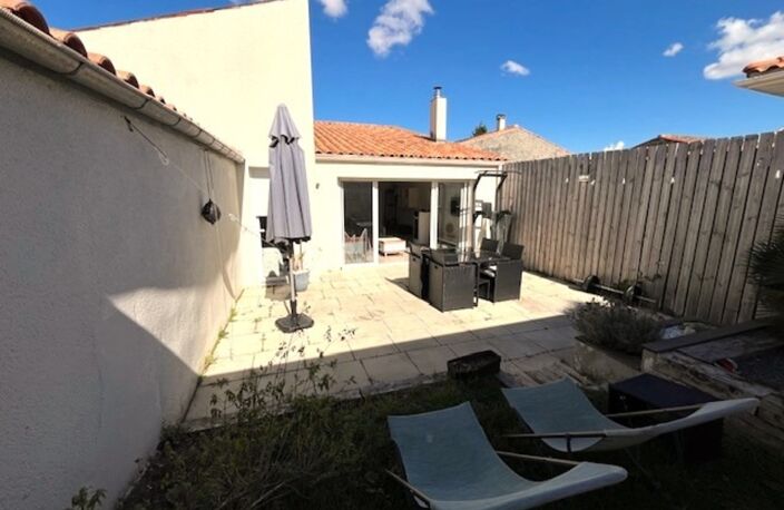 Maison rénovée 3 chambres, jardin, garage secteur très proche La Rochelle — photo 2