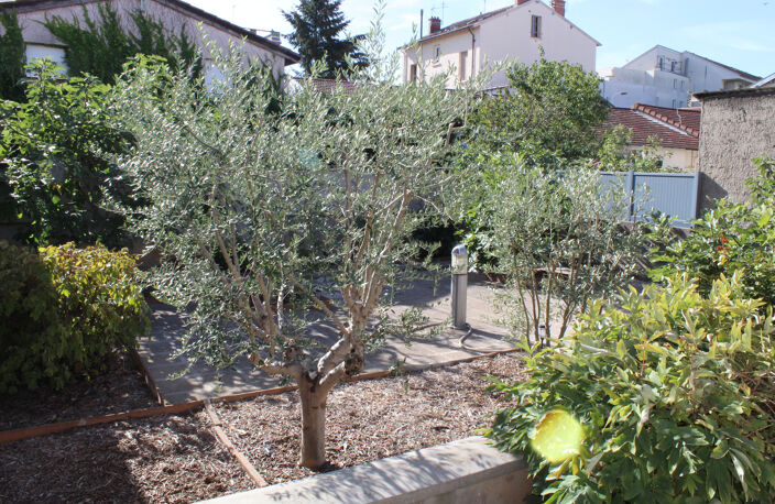 Maison à vendre 6 pièces LYON 8EME ARRONDISSEMENT (69) — photo 2