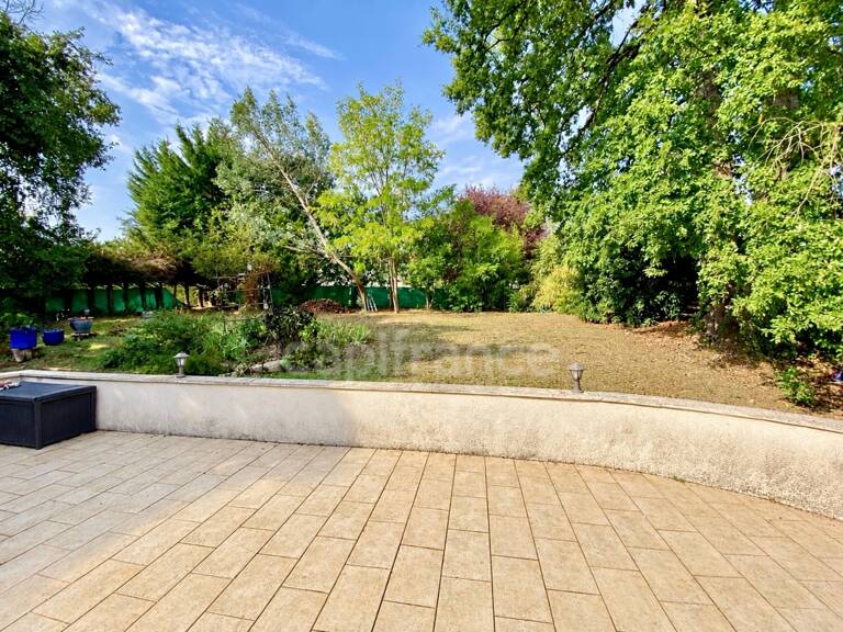 Maison à vendre 6 pièces  () — photo 1