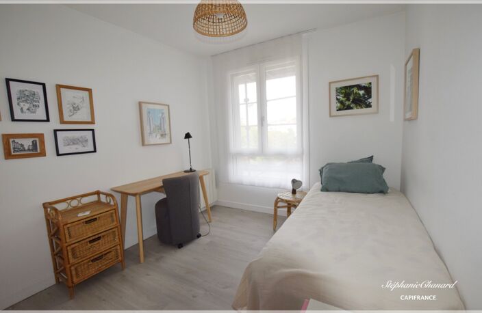 LYON 7ᵉ – GARIBALDI - 100 M² – 3 CHAMBRES – 2 GARAGES — photo 5