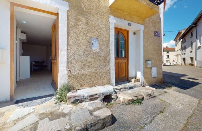 Ensemble de deux logements  SAINT MARTIN LA PLAINE (42) centre village — photo 3