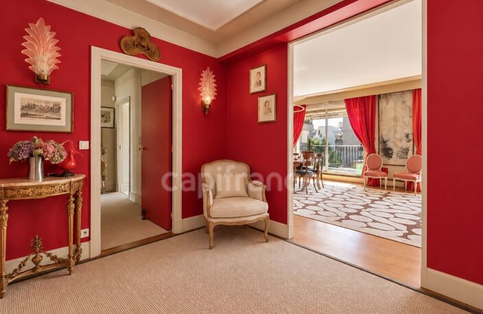 RANELAGH-Appartement avec balcon et studio — photo 5
