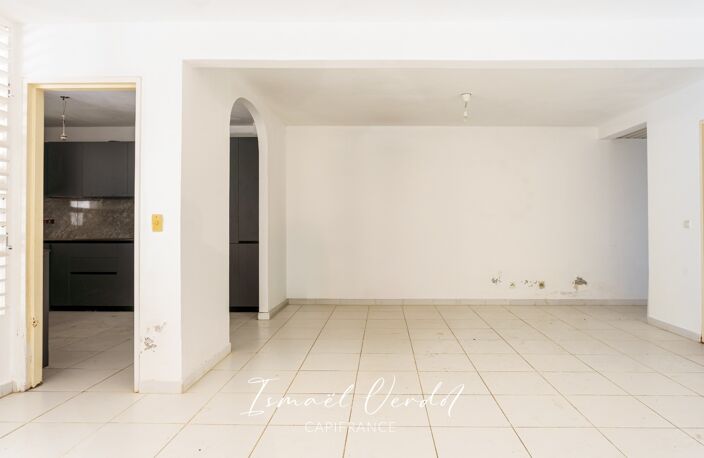 T4 à 30 m de la plage au Gosier — photo 5
