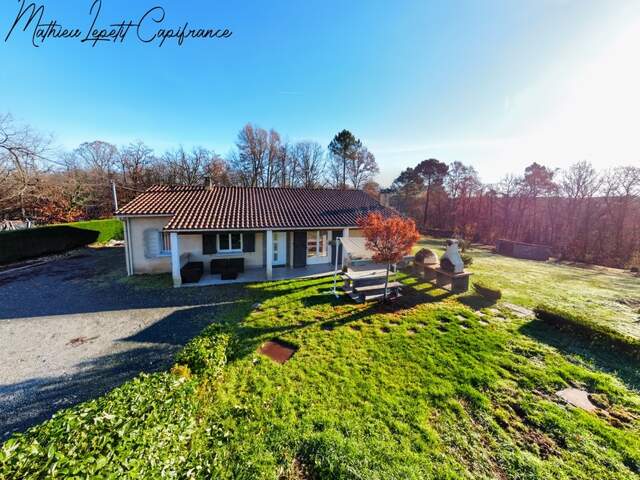 📍 À vendre – Maison de plain-pied de 100 M² à 2 minutes du centre de Vergt sur terrain de 3430 M² — photo du bien