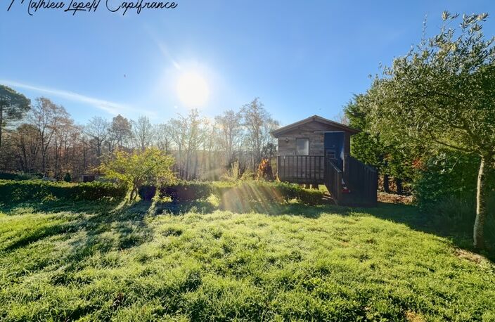   À vendre – Maison de plain-pied de 100 M² à 2 minutes du centre de Vergt sur terrain de 3430 M² — photo 2