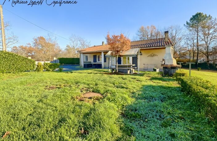   À vendre – Maison de plain-pied de 100 M² à 2 minutes du centre de Vergt sur terrain de 3430 M² — photo 4