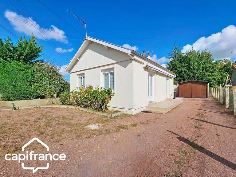 Maison de plain-pied 56 m² – 2 chambres – garage et dépendance – terrain 336 m² – Thouars — photo 1