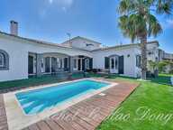Dpt Gard (30), à vendre AIGUES MORTES maison P5 de 155,03 m² - Terrain de 536 m² — photo 2