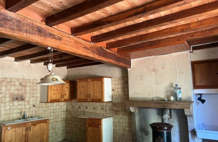   VITTEAUX – MAISON À RÉNOVER – BEAU POTENTIEL ! — photo 2