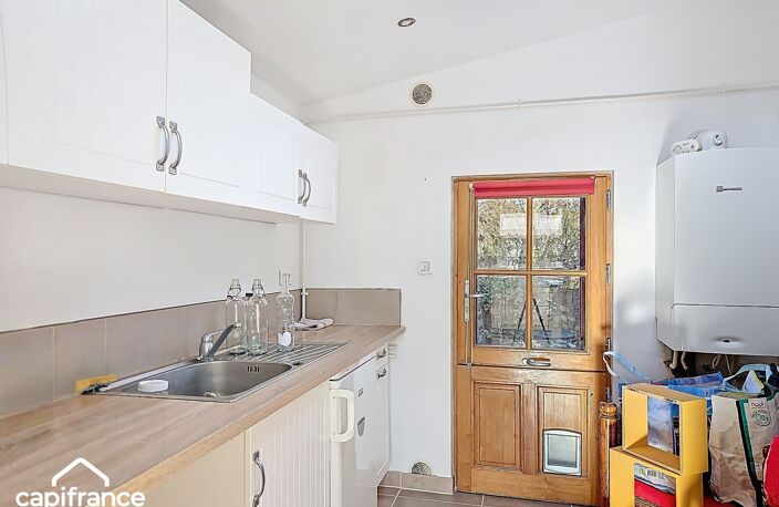 Maison familiale 131 m² – 4 chambres + bureau – vie de plain-pied – jardin 620 m² – La Chapelle-Gaudin (Argentonnay 79150) — photo 5