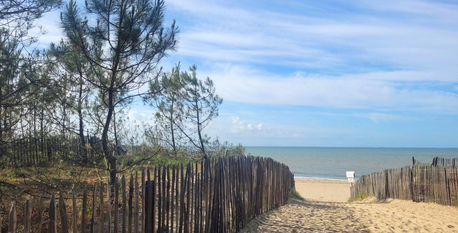 Maison à vendre 3 pièces LA TRANCHE SUR MER (85) - La Grière à 300m de la Plage - Résidence privée avec piscine — photo 1